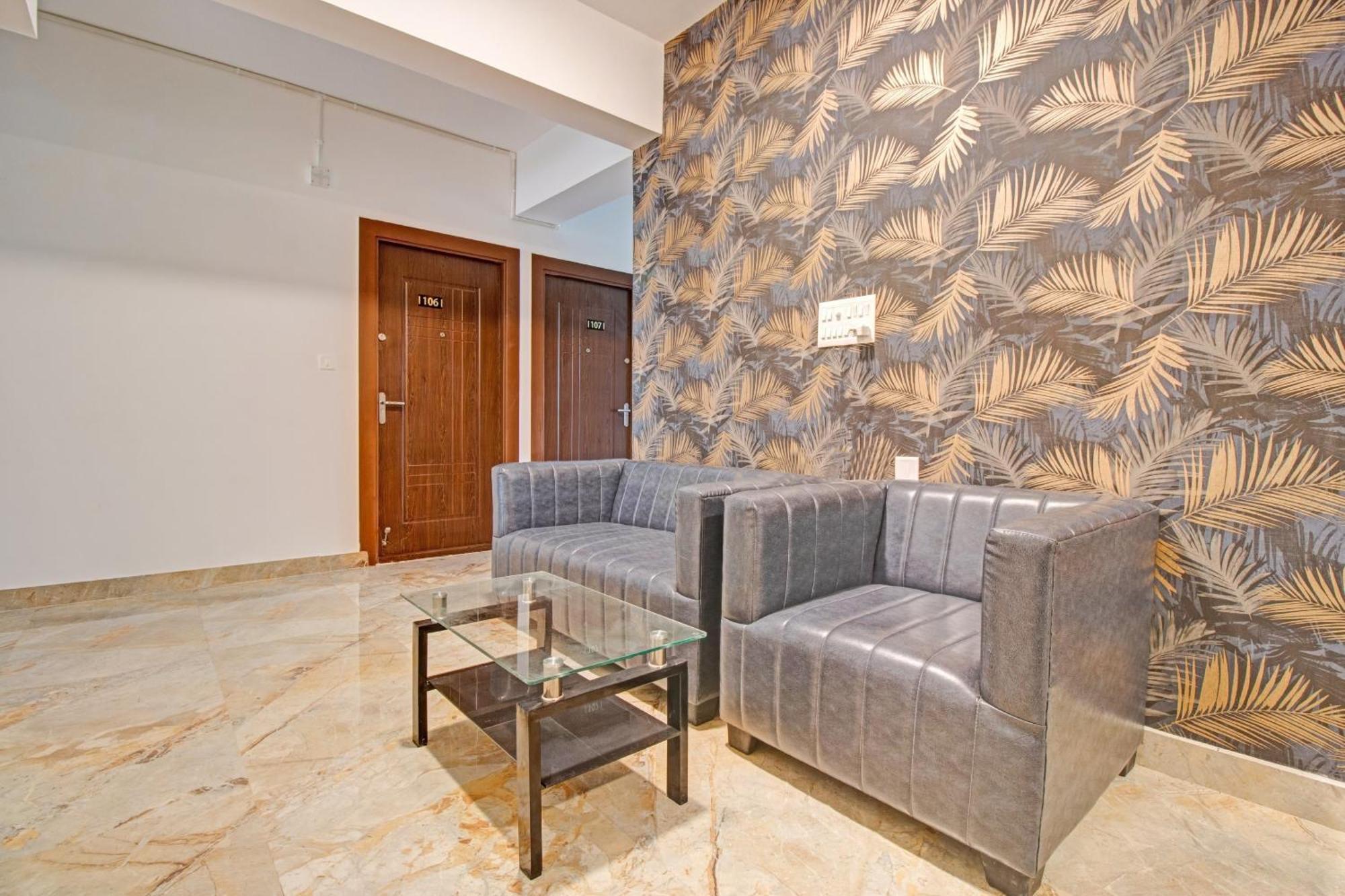 Super Collection O Petals Otium Business Hotel 벵갈루루 외부 사진